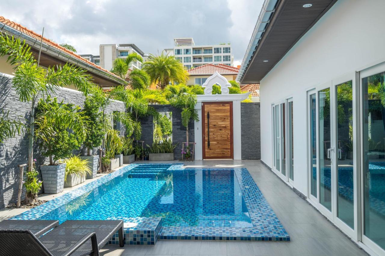 Majestic By Korawan Villa Pattaya Exterior foto